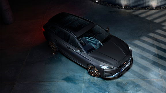 new cupra leon sportstourer vz cup e-hybrid family sports car in magnetich tech matte colour specifications