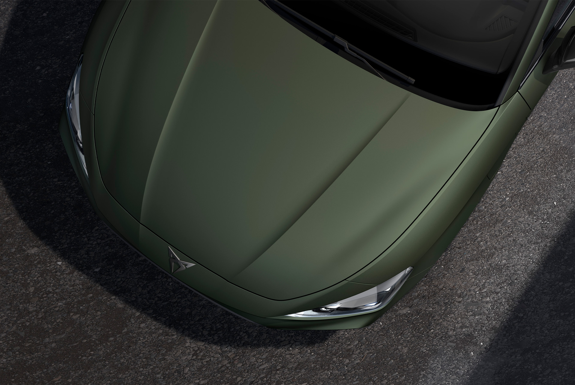 Bird’s eye view of CUPRA Leon tribe edition in manganese matt.